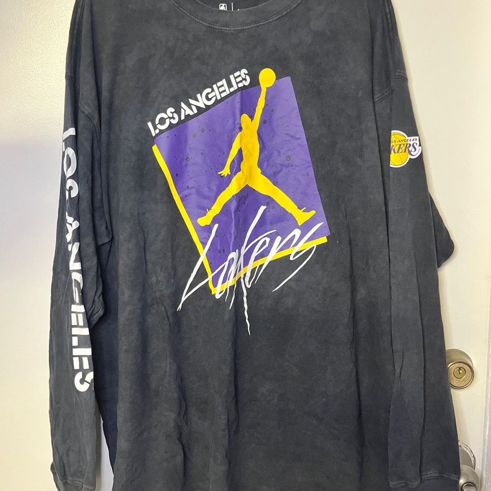 Nike Jordan Lakers Long Sleeve Tee Black Purple | Streetwear NBA Graphic | XL